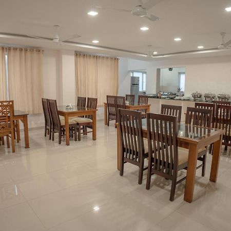 Daffodils Luxury Airport Suites Kochi 外观 照片