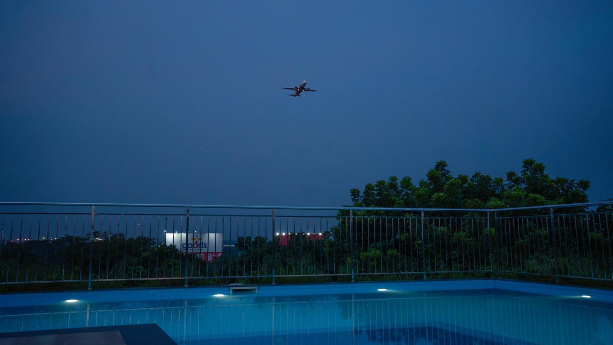 Daffodils Luxury Airport Suites Kochi 外观 照片