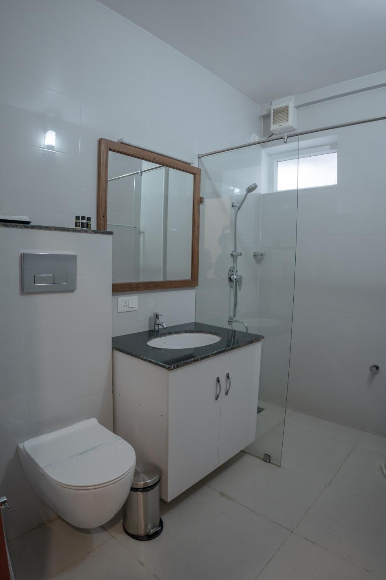 Daffodils Luxury Airport Suites Kochi 外观 照片